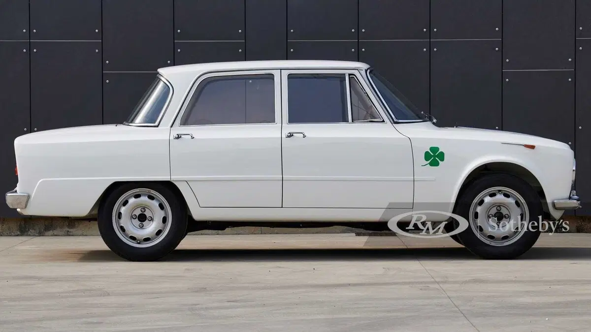 La leggendaria Alfa Romeo Giulia TI Super all’asta per 164mila  Euro (2)