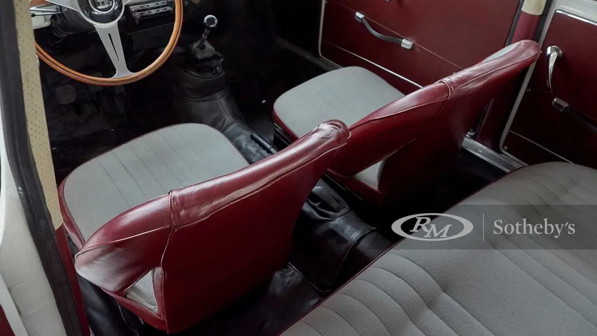 La leggendaria Alfa Romeo Giulia TI Super all’asta per 164mila  Euro (5)