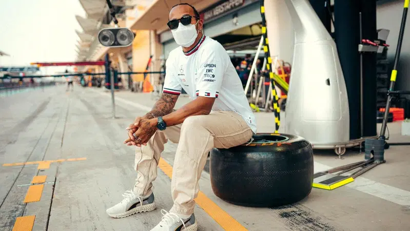 Formula 1, Hamilton: "Abbiamo cercato di capire i problemi dei test"