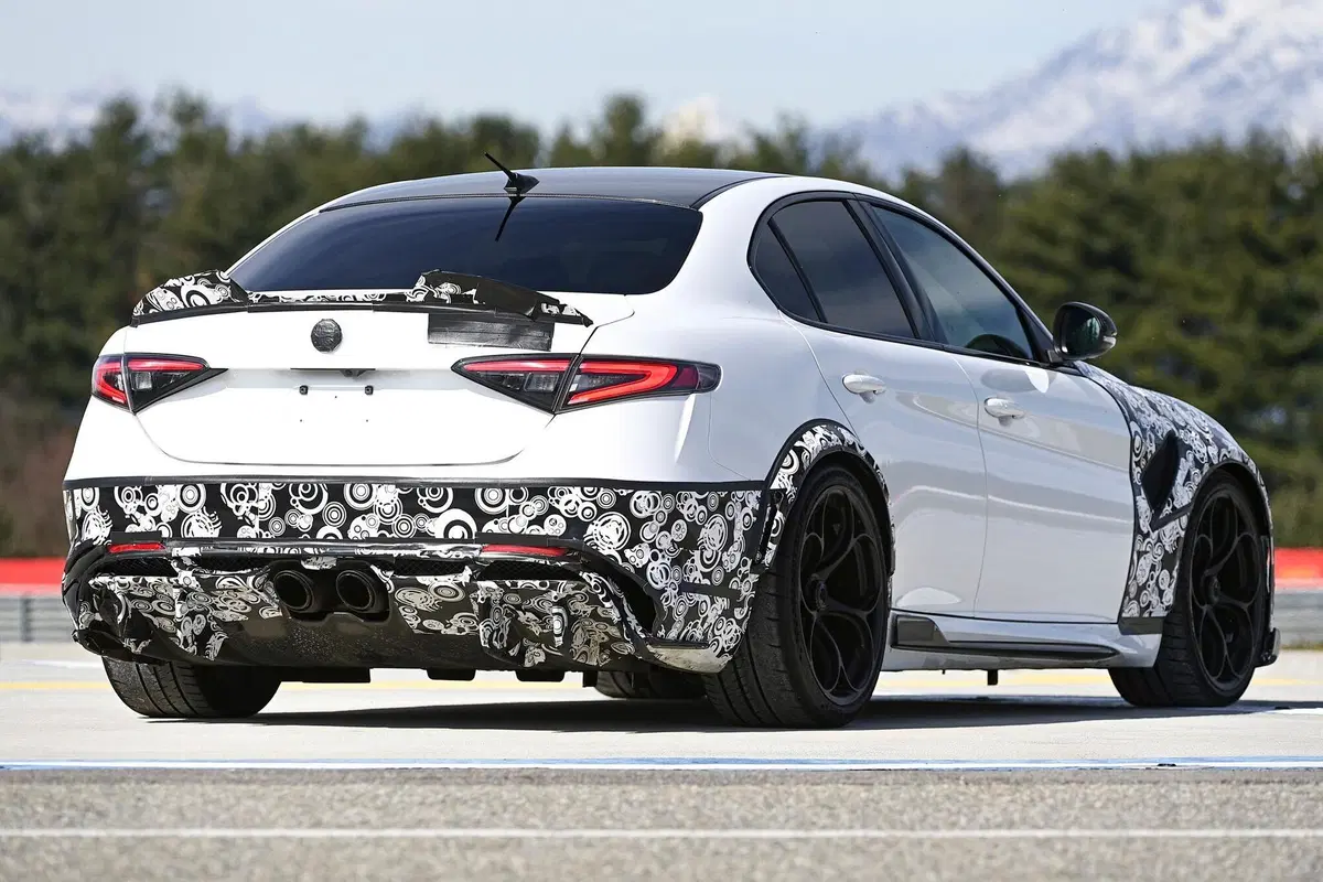 Chi ha comprato le 500 Alfa Giulia GTA e GTAm? Qualcuno anche in Cina e Giappone (4)