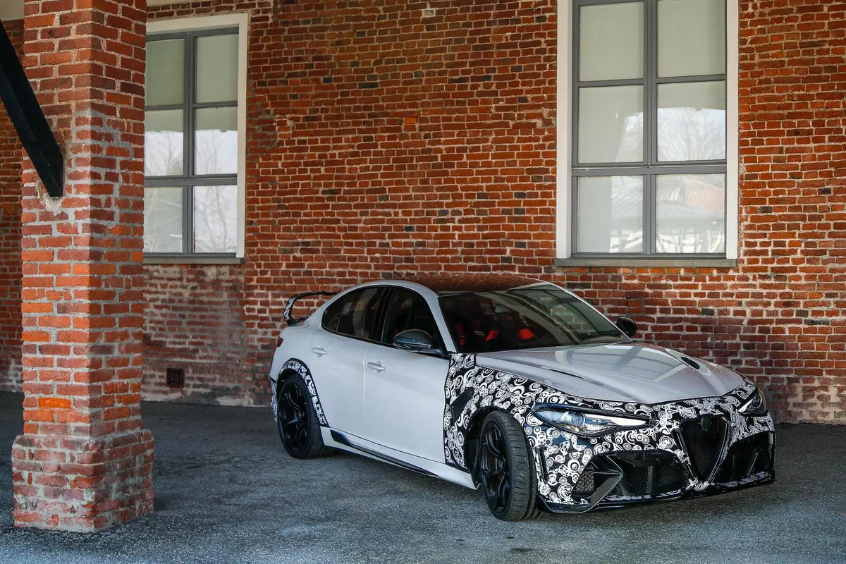 Chi ha comprato le 500 Alfa Giulia GTA e GTAm? Qualcuno anche in Cina e Giappone (41)