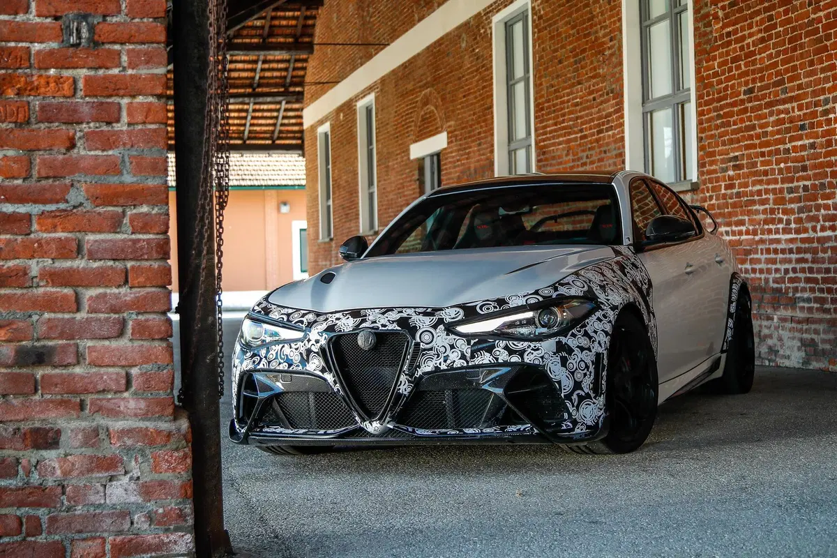 Chi ha comprato le 500 Alfa Giulia GTA e GTAm? Qualcuno anche in Cina e Giappone (44)