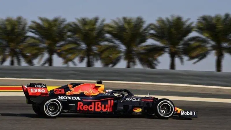 F1 GP Bahrain 2021, FP3: Verstappen al top