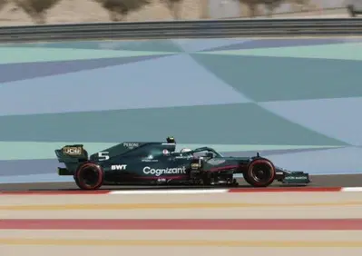 F1, Gp del Bahrain 2021: Vettel penalizzato di cinque posizioni