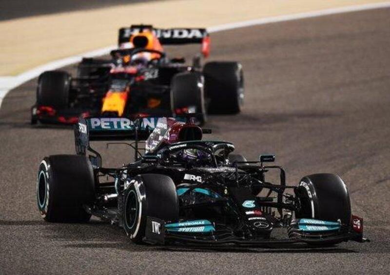 F1, Gp del Bahrain 2021, vince Hamilton