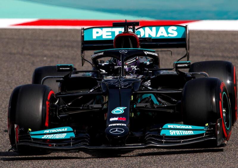 Le pagelle del GP Bahrain F1 2021: 10 e lode Hamilton, 4 a Vettel