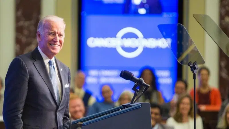 L'attesa per il piano Biden sulle infrastrutture: 1000 miliardi ai trasporti [e tasse ai pi&ugrave; ricchi]