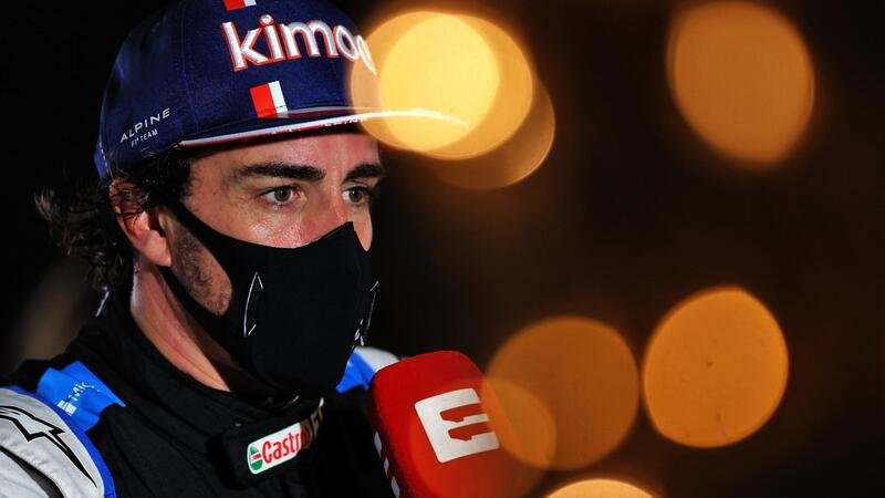 F1, GP Bahrain 2021, Alonso e il ritiro... per colpa di un panino