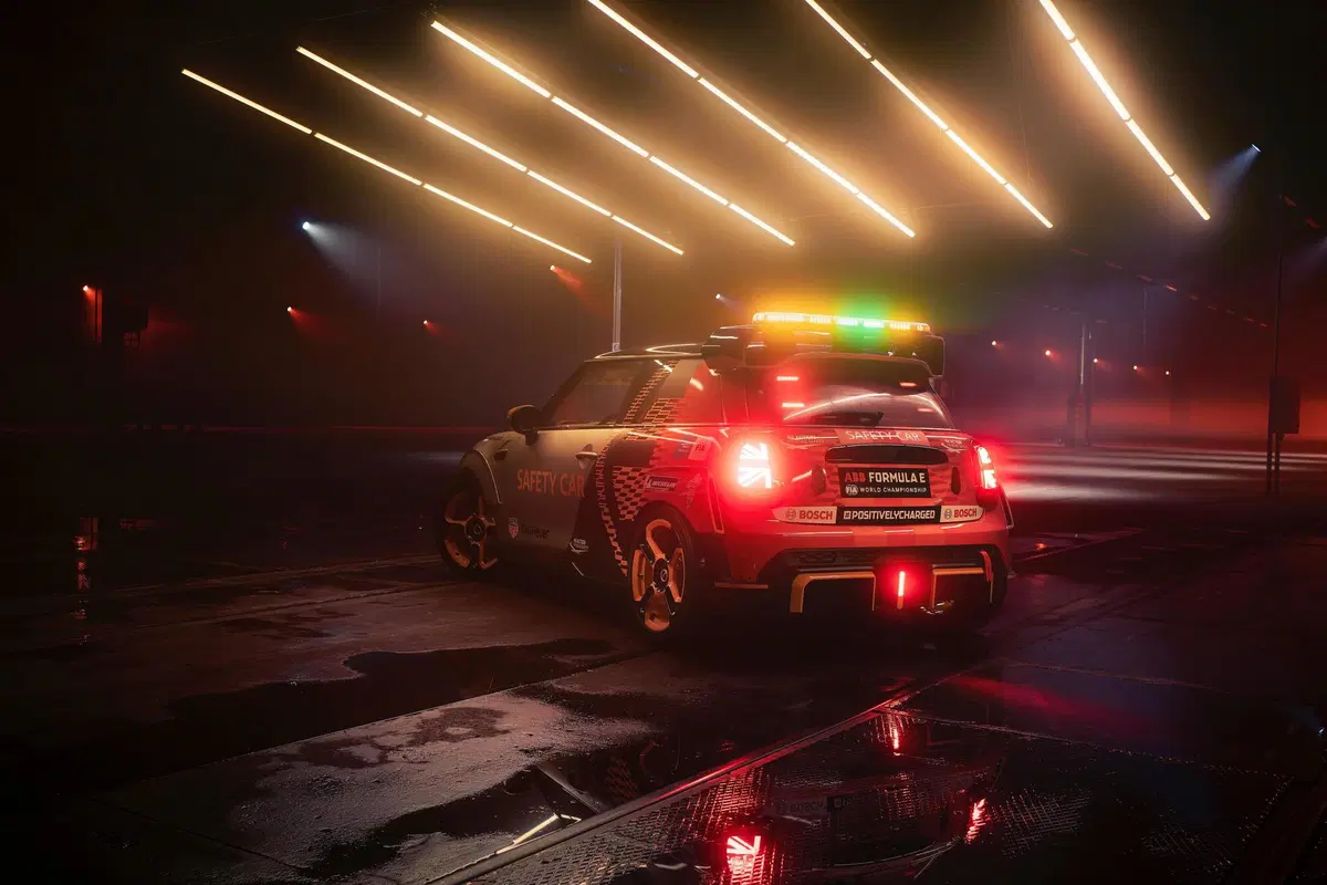 Formula E, Mini Electric Pacesetter è la nuova Safety Car (4)