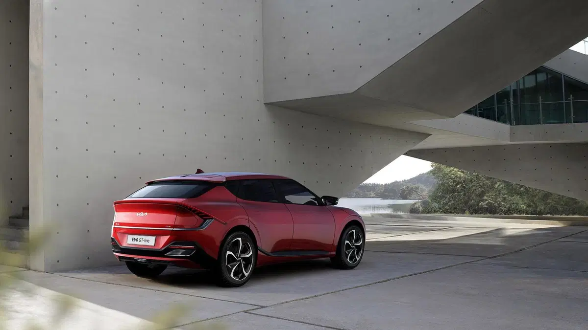 Kia EV6: la sfida del crossover full electric  (4)