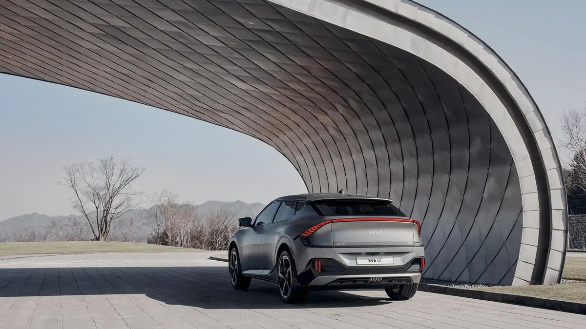 Kia EV6: la sfida del crossover full electric  (6)