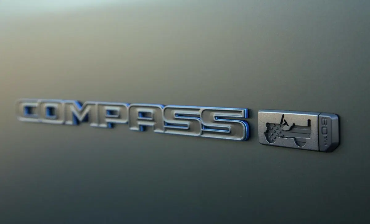 Jeep Compass 1.6 Multijet II 2WD Longitude (5)