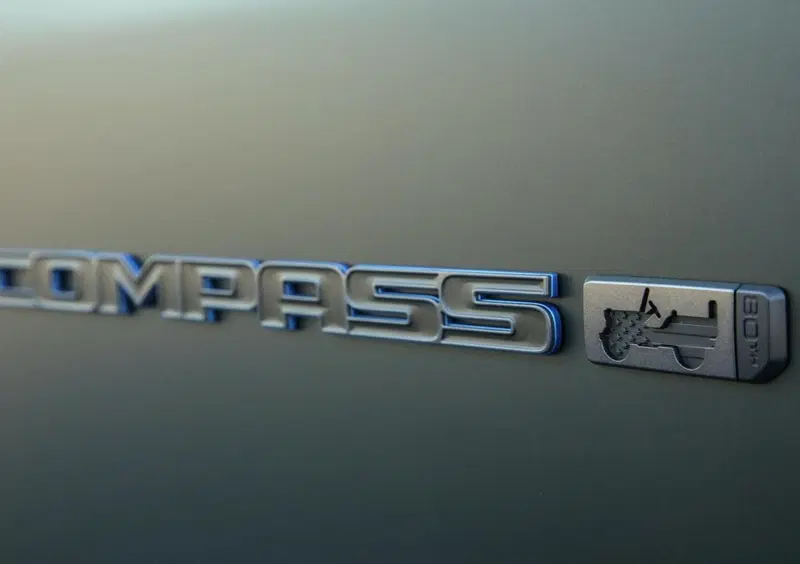 Jeep Compass (2017-25) (5)