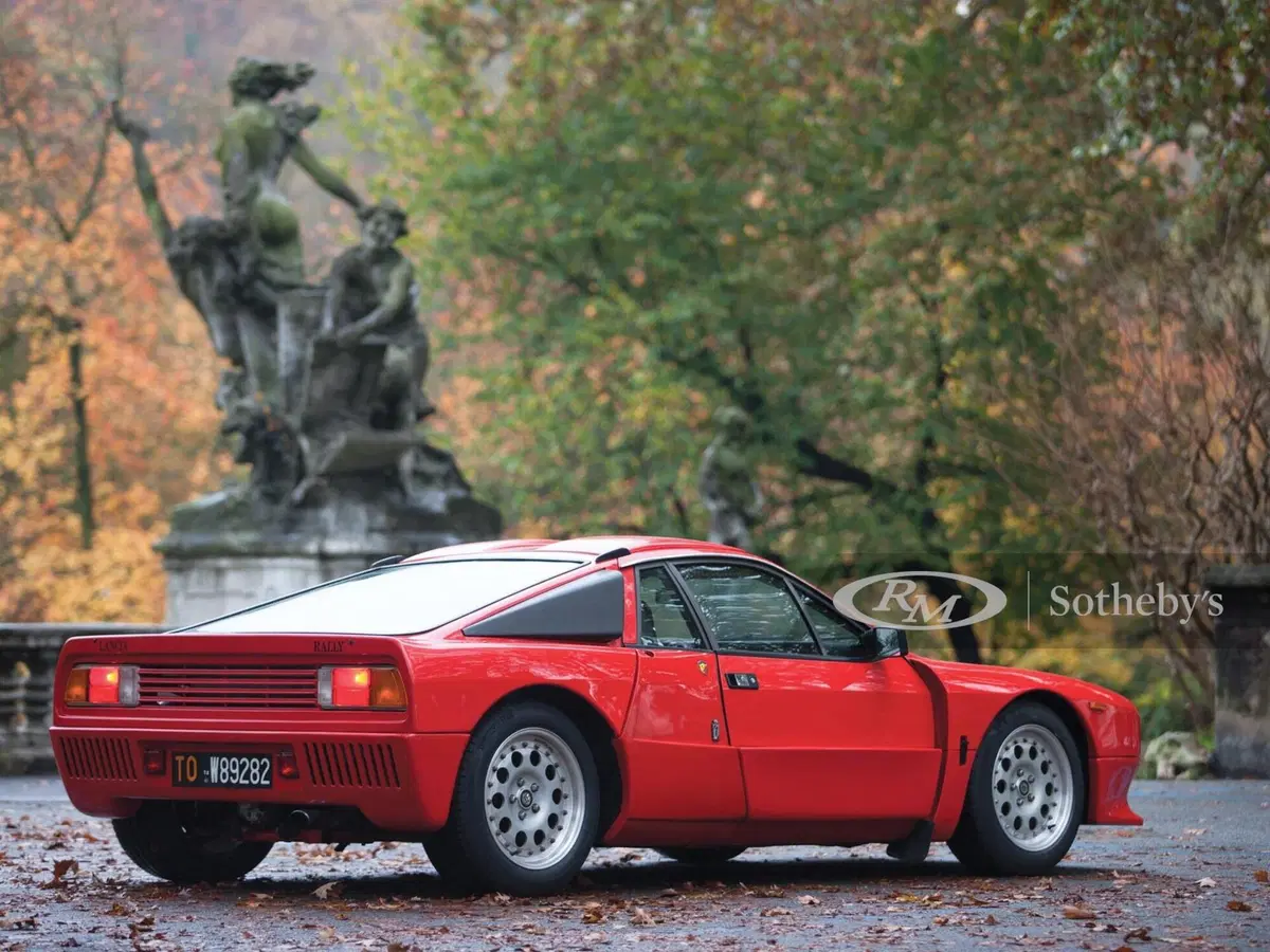 All’asta la leggendaria Lancia Rally 037 prototipo (4)