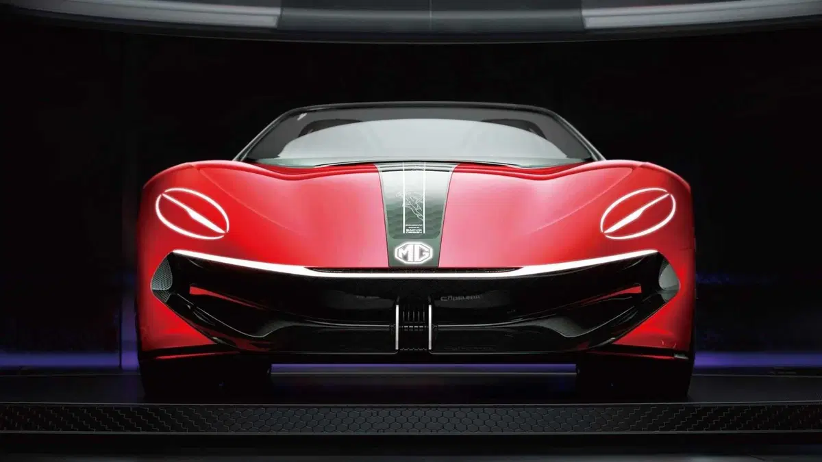 MG Cyberster, debutto a Shanghai per la sportiva elettrica (2)