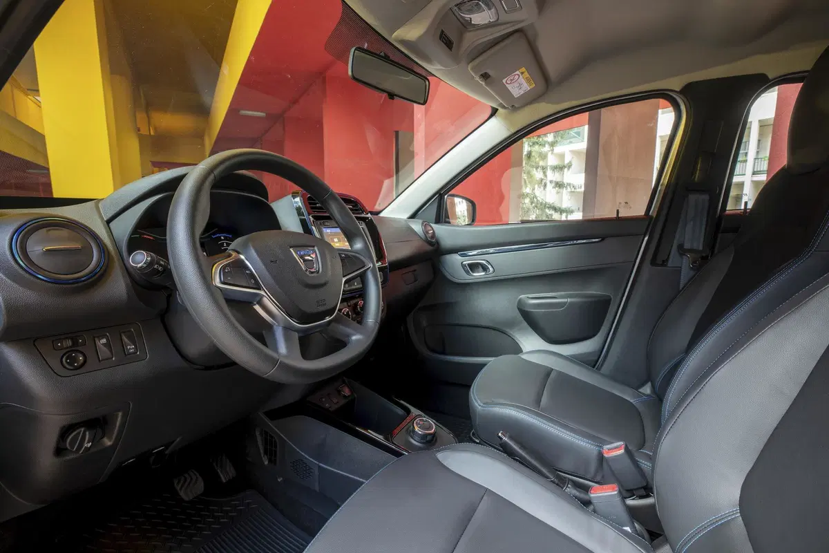 Dacia Spring: sì o no all’auto elettrica che costa poco? [Prezzo con incentivi e Scheda] (3)