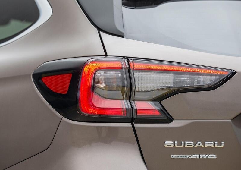 Subaru Outback (2021->>) (22)