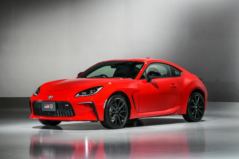 Toyota GR 86, l&#039;erede della GT 86 arriva in autunno