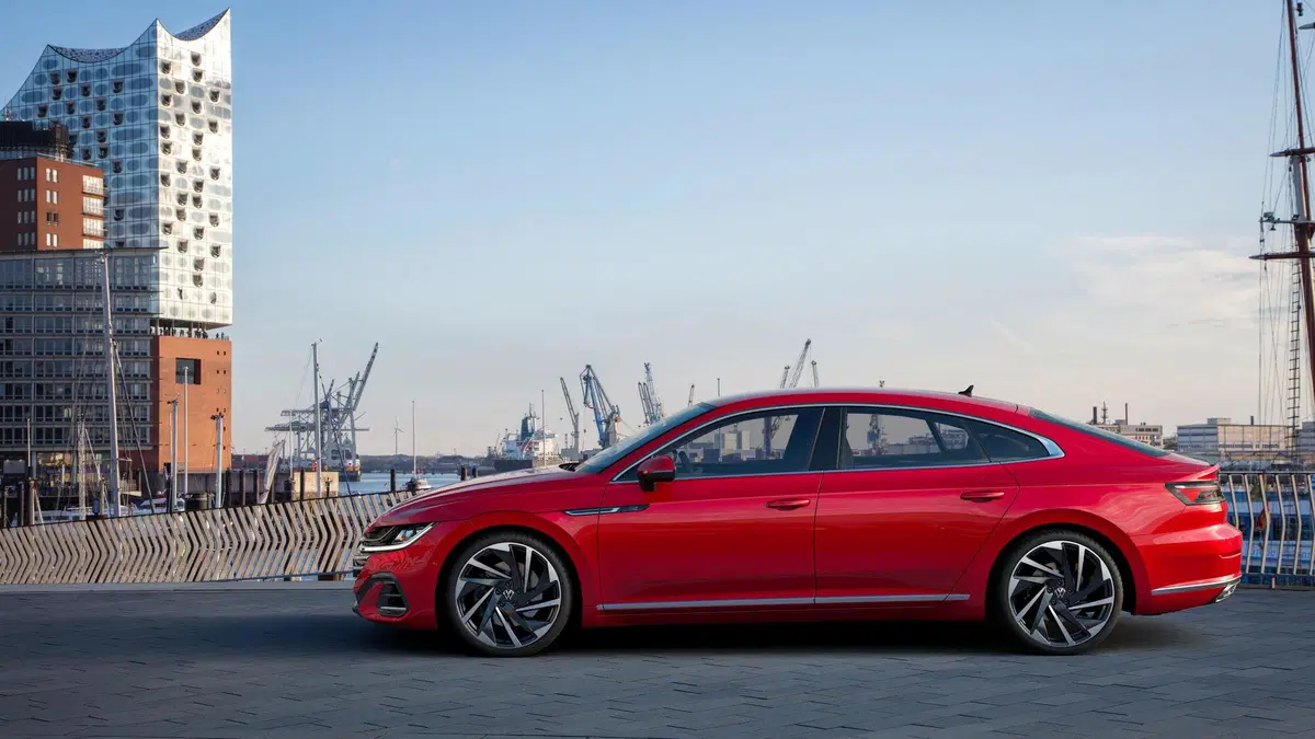 Volkswagen Arteon (2017-21) (2)