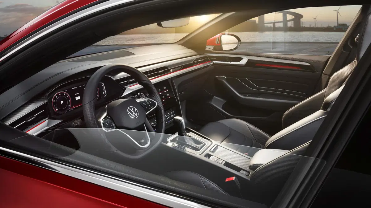 Volkswagen Arteon (2017-21) (17)