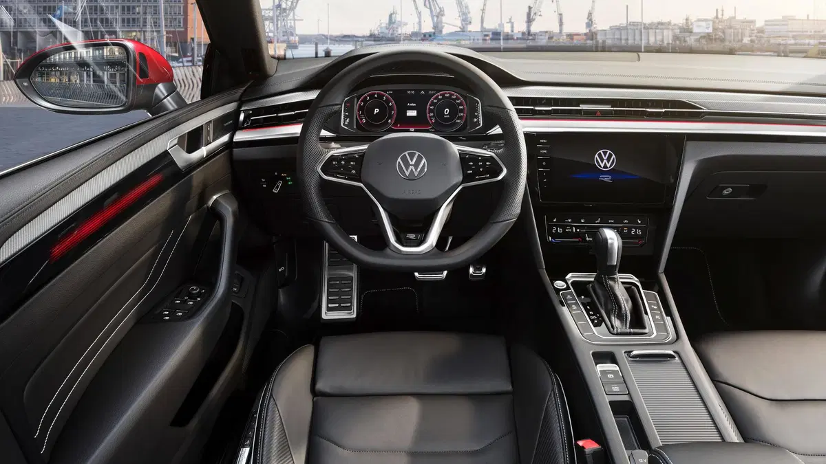 Volkswagen Arteon (2017-21) (11)