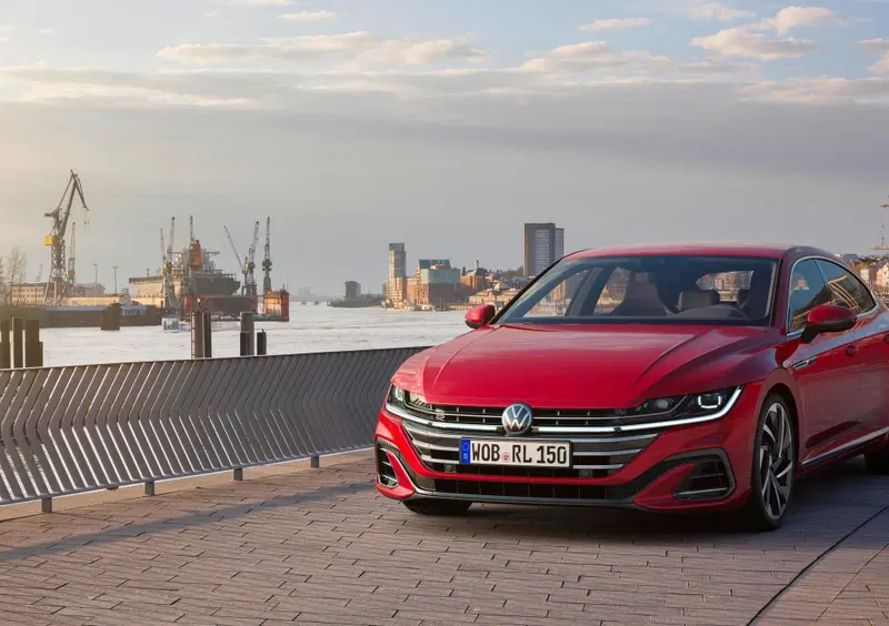 Volkswagen Arteon (2017-21) (23)