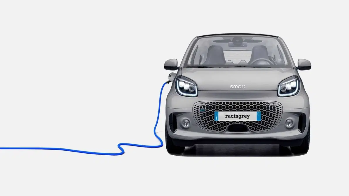 smart EQ racingrey | Elettrica limited edition in onore della Formula E (2)