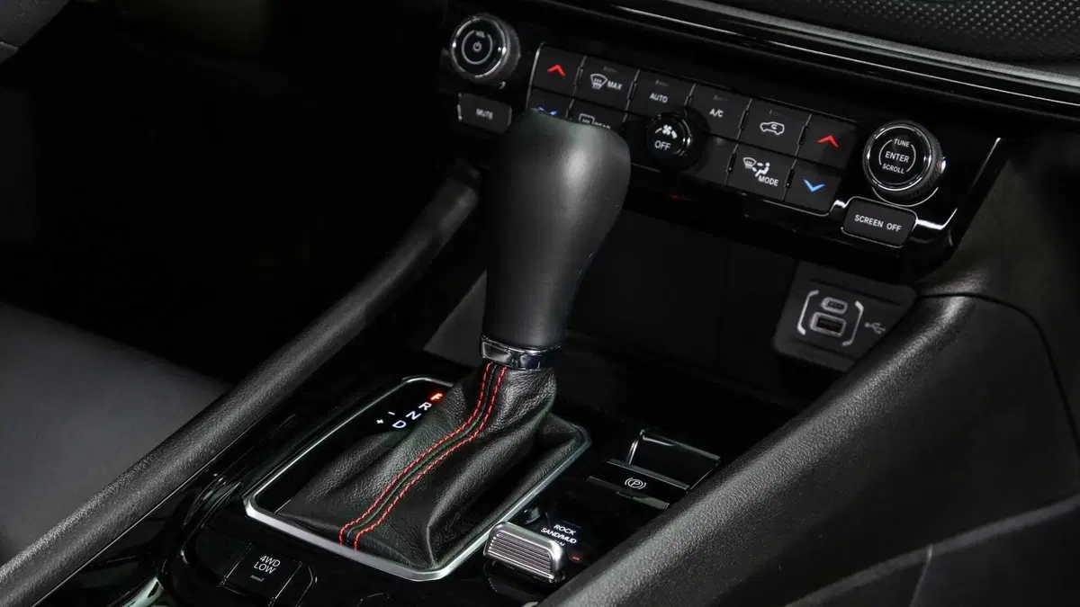 Jeep Compass 2021 | Restyling, diesel, benzina e plug-in hybrid. Da 29.850 euro (11)