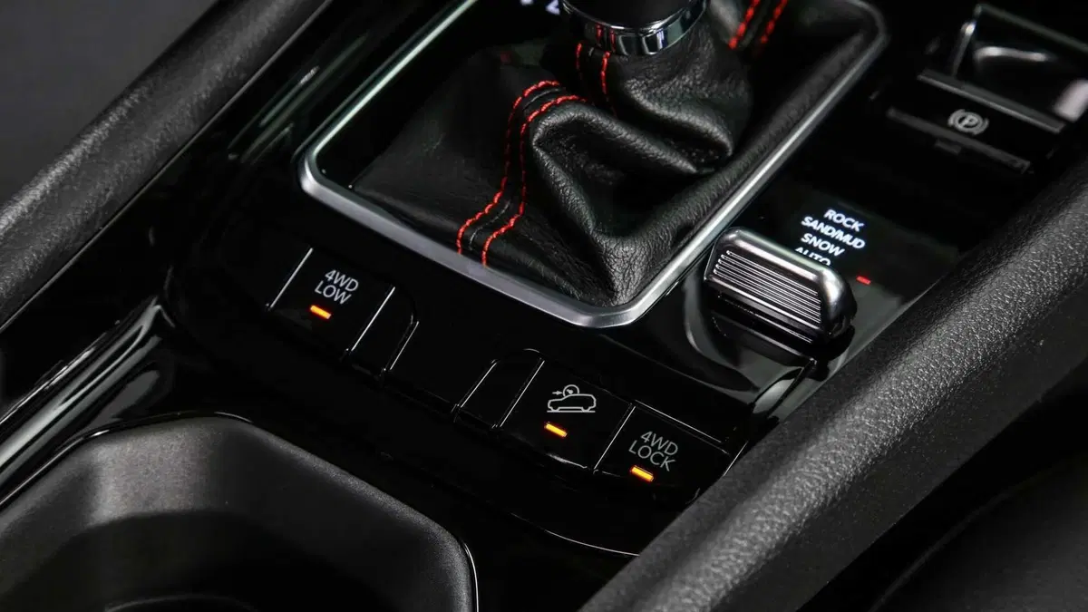 Jeep Compass 2021 | Restyling, diesel, benzina e plug-in hybrid. Da 29.850 euro (14)
