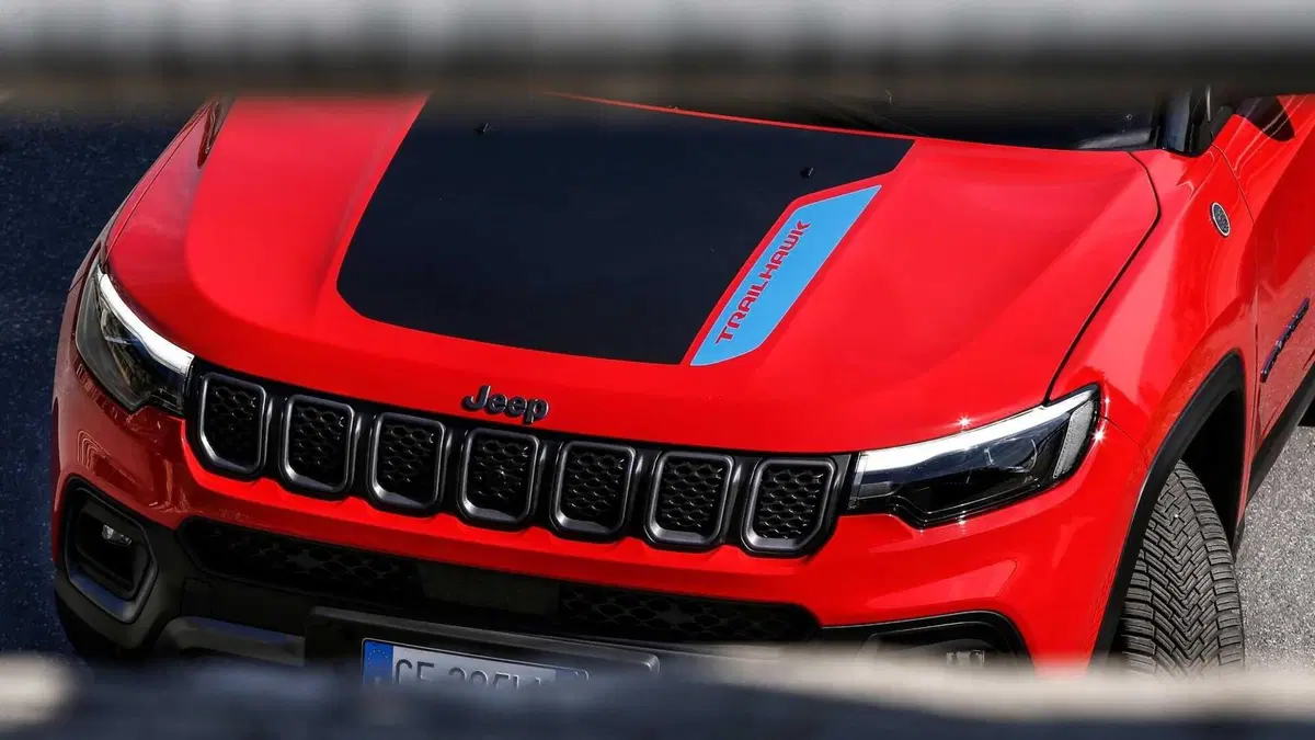 Jeep Compass 2021 | Restyling, diesel, benzina e plug-in hybrid. Da 29.850 euro (8)