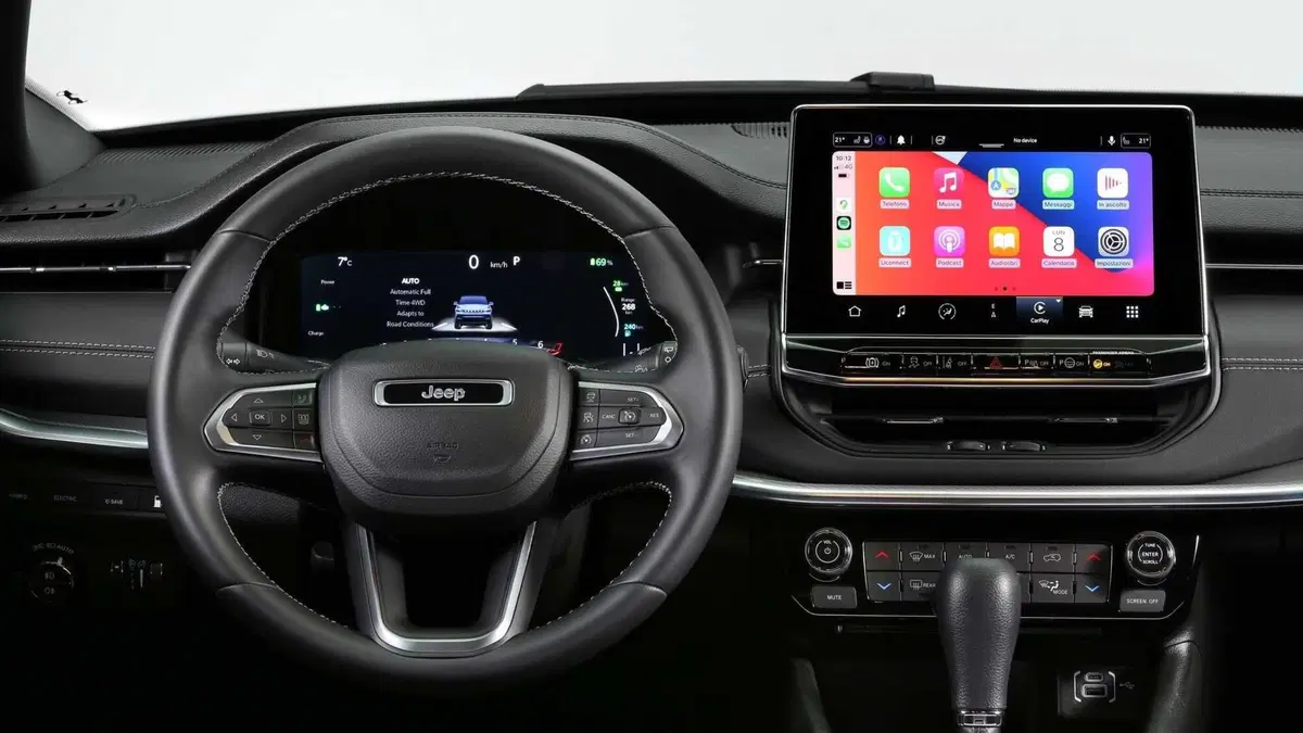 Jeep Compass 2021 | Restyling, diesel, benzina e plug-in hybrid. Da 29.850 euro (9)