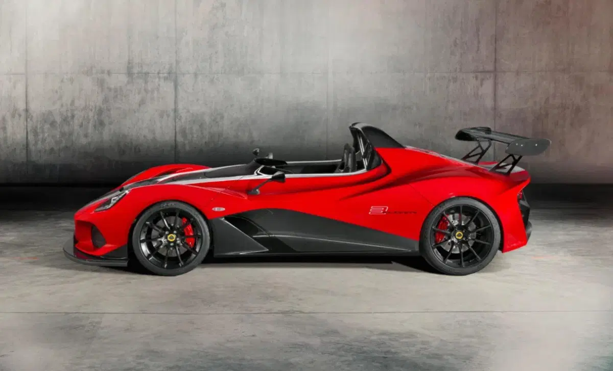 Lotus 3-Eleven (2018-21) (2)