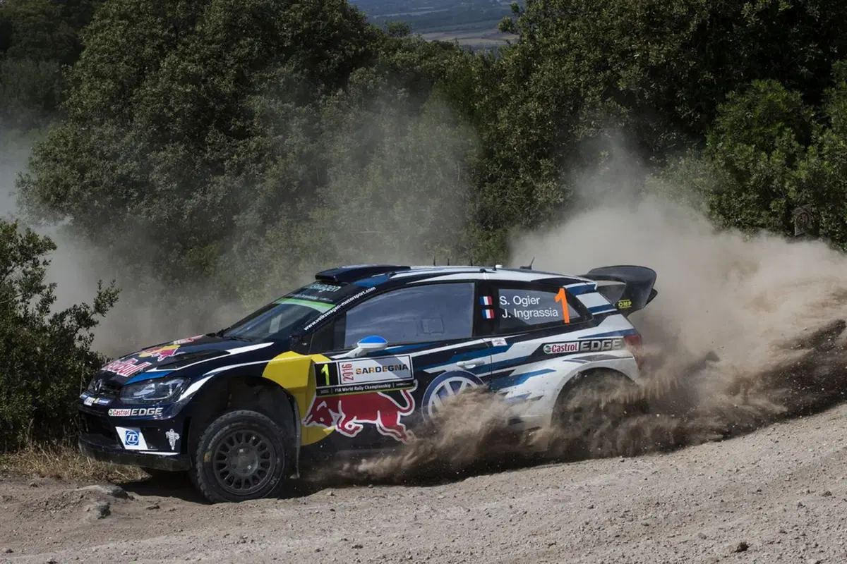 WRC16 Sardegna Italia, Marziani in Paradiso. Inizia Ogier (VW) (20)