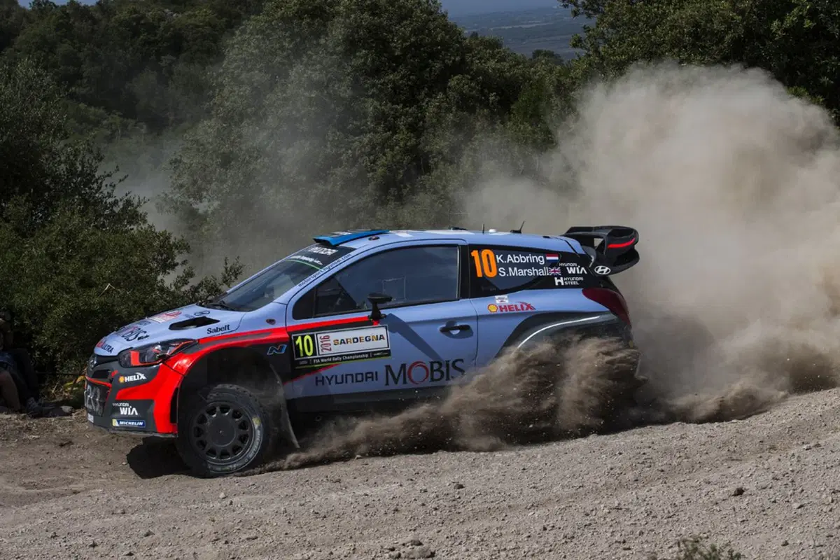 WRC16 Sardegna Italia, Marziani in Paradiso. Inizia Ogier (VW) (25)