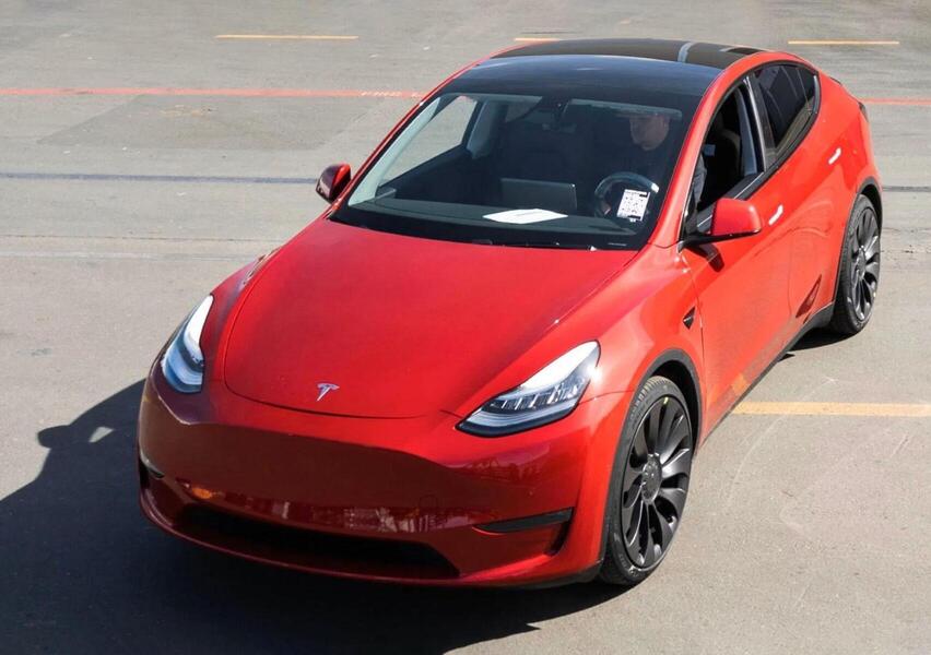 Tesla Model Y - Catalogo E Listino Prezzi Tesla Model Y - Automoto.it