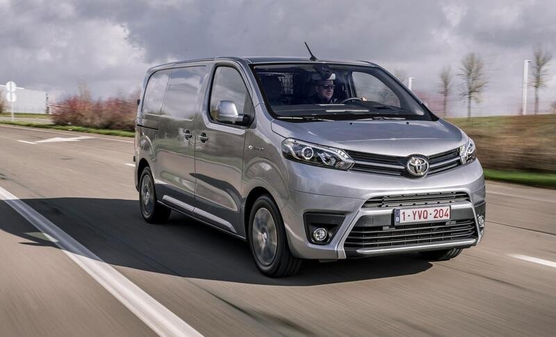 Toyota Proace Electric 75kWh PL-TN Furgone Short 4p. 10q Active
