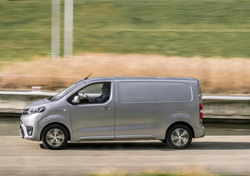 Toyota Proace (2021-23) (9)