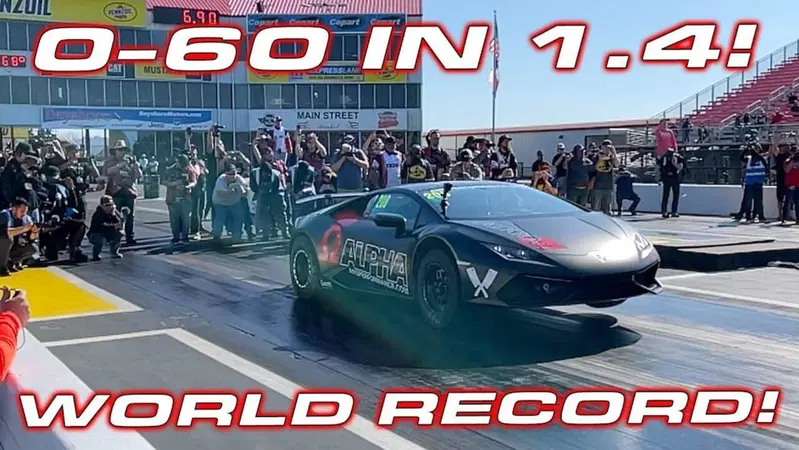 L'incredibile record Lamborghini Huracan sul Quarto di miglio: con IMPENNATA [video]