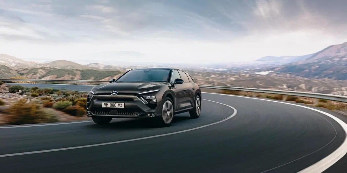 C5 X, la grandeur secondo Citroën (4)