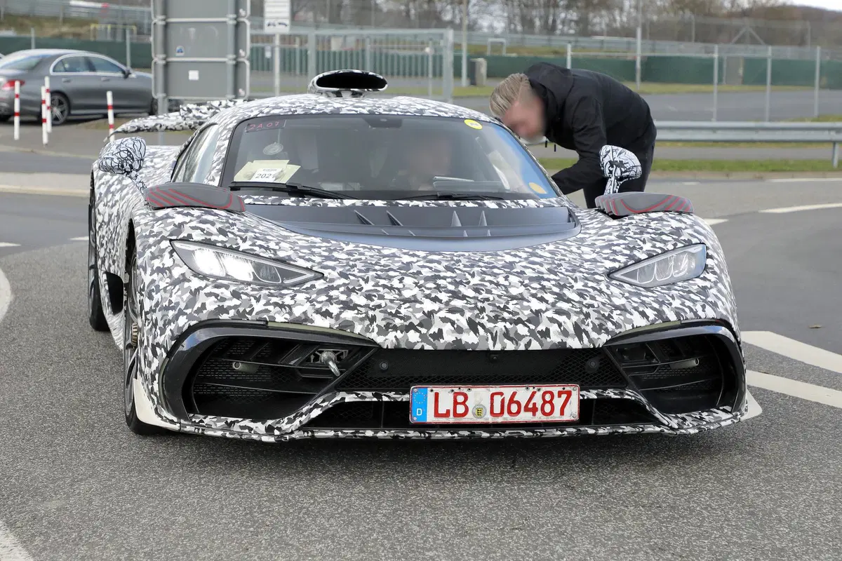 Mercedes-AMG One, le foto spia  (2)