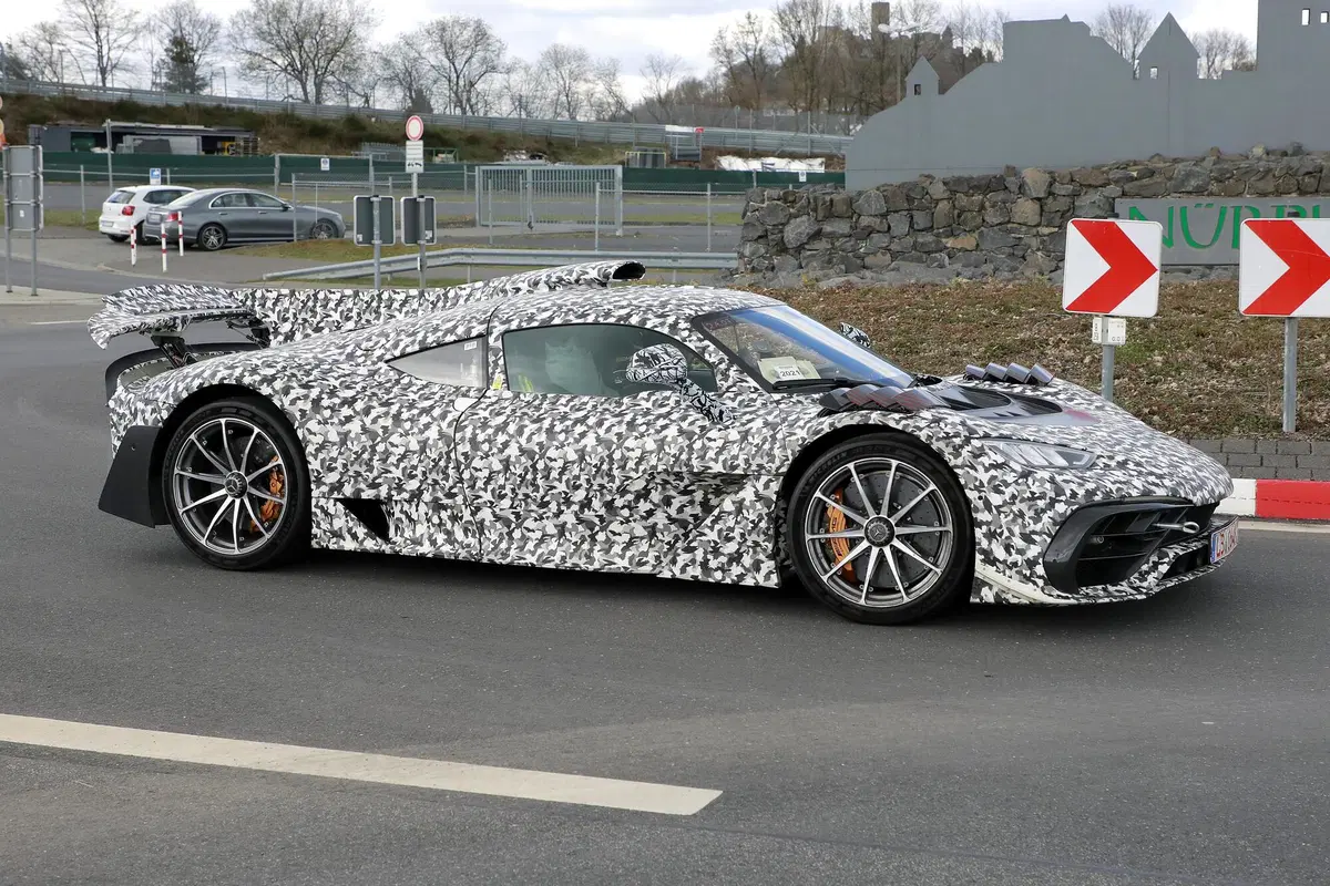 Mercedes-AMG One, le foto spia  (4)