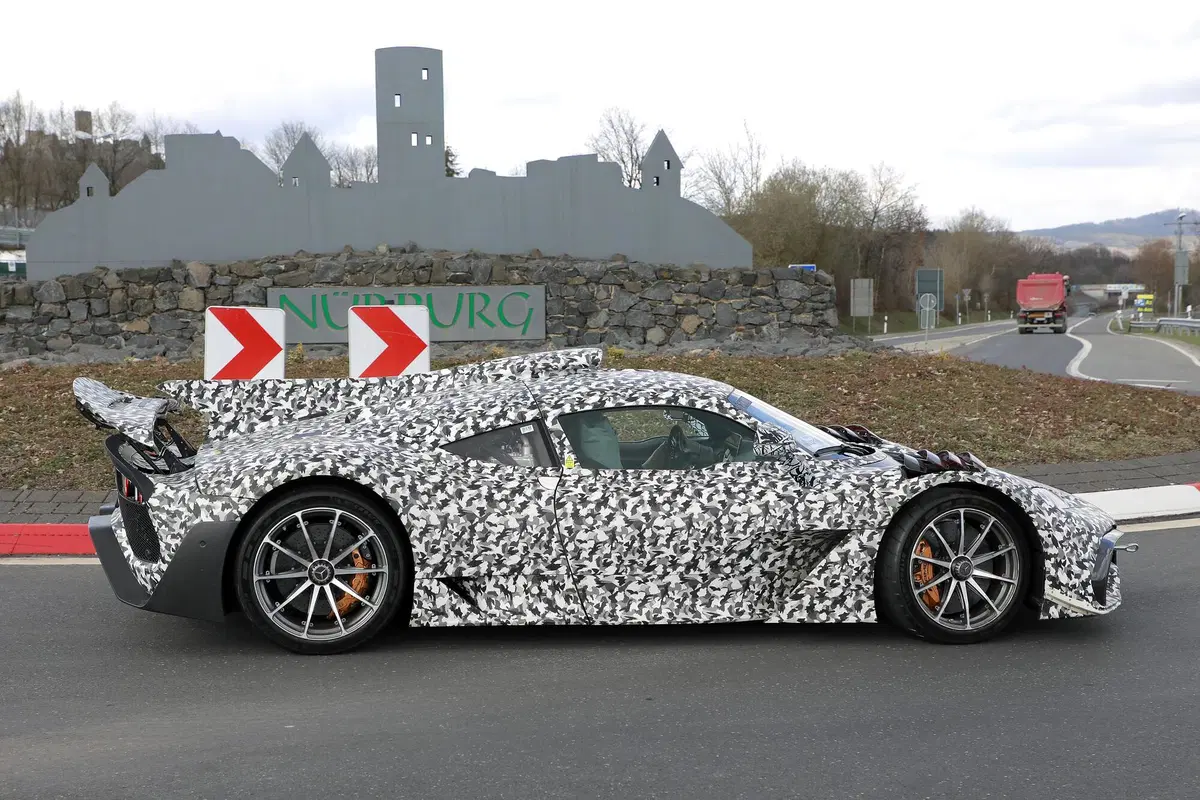 Mercedes-AMG One, le foto spia  (5)