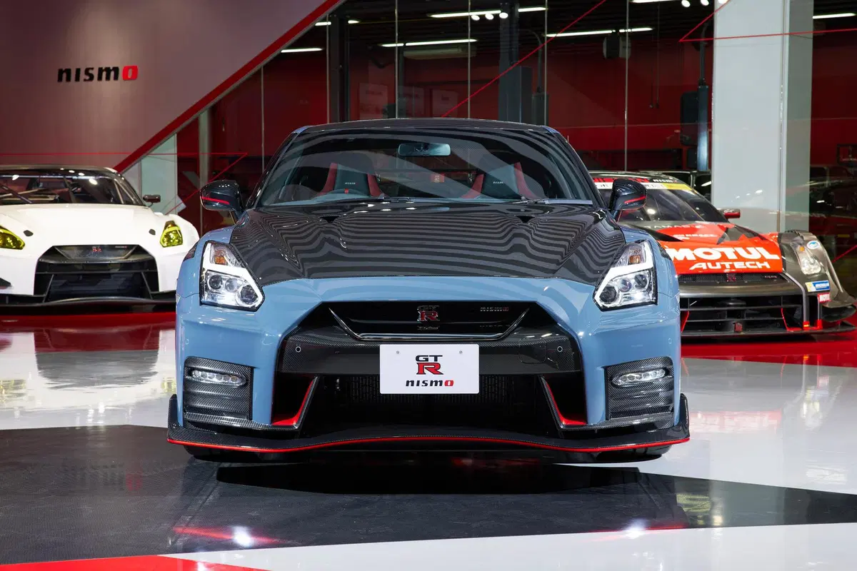 Nissan GT-R Nismo MY2022, chicca solo per il Giappone (2)