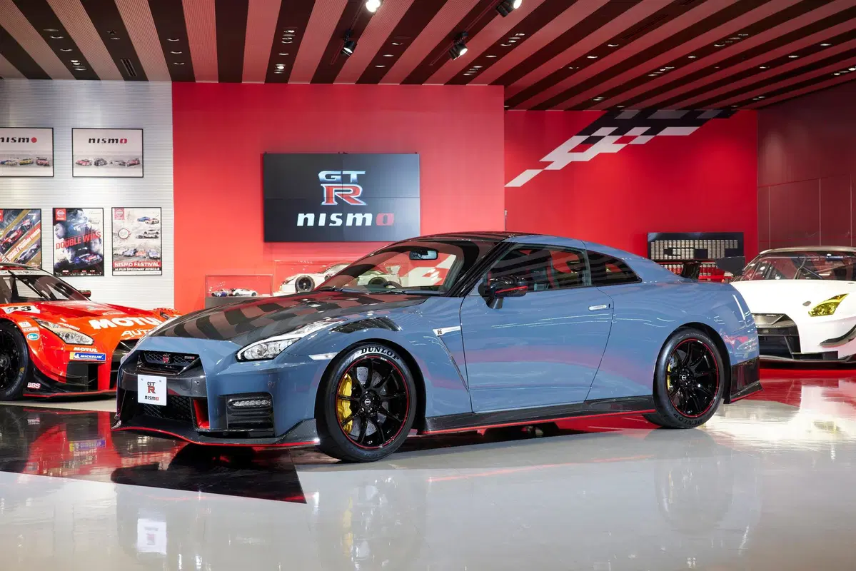 Nissan GT-R Nismo MY2022, chicca solo per il Giappone (6)