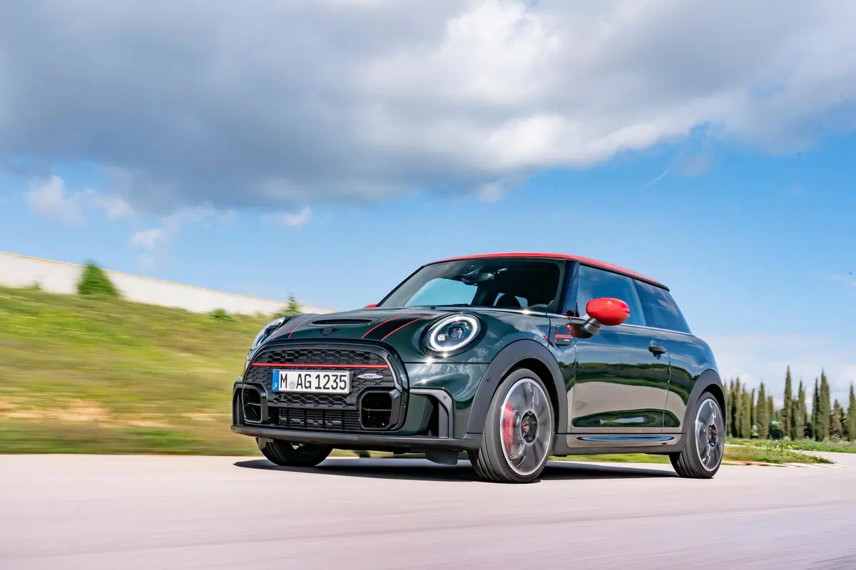 Mini John Cooper Works, è tempo di restyling (7)