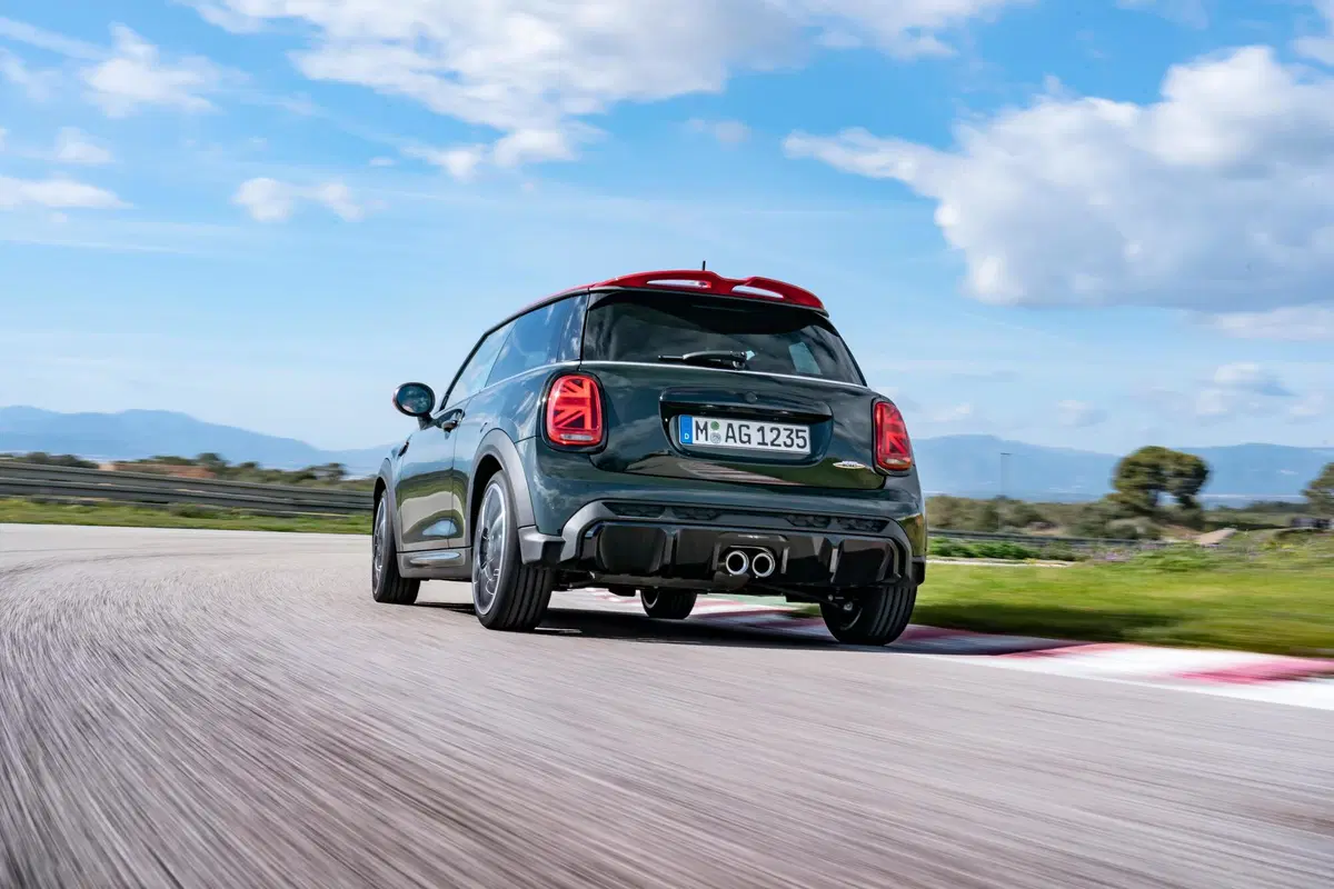 Mini John Cooper Works, è tempo di restyling (8)