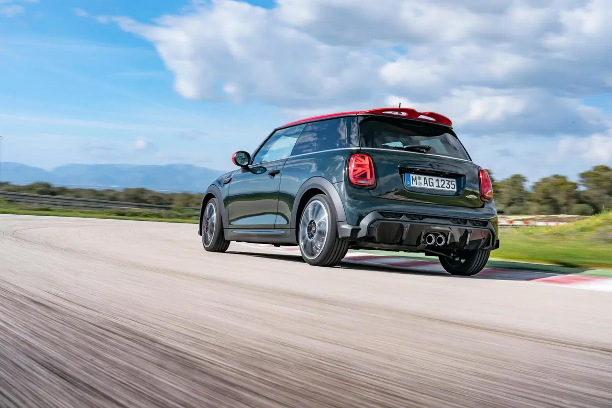 Mini John Cooper Works, è tempo di restyling (9)