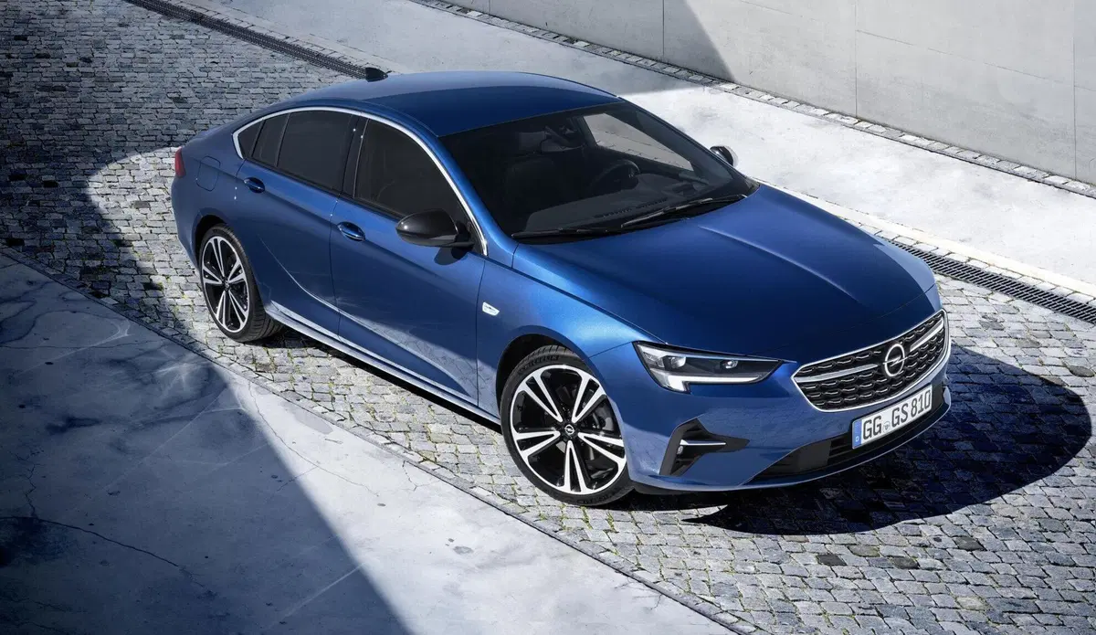 Opel Insignia 2.0 BiTurbo CDTI S&S AWD aut. Grand Sport GSi (17)