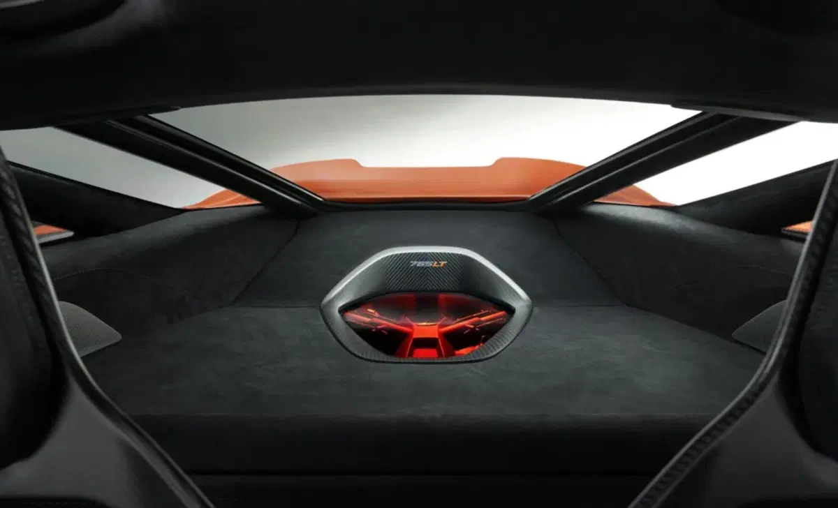 McLaren 765LT (2020-22) (15)