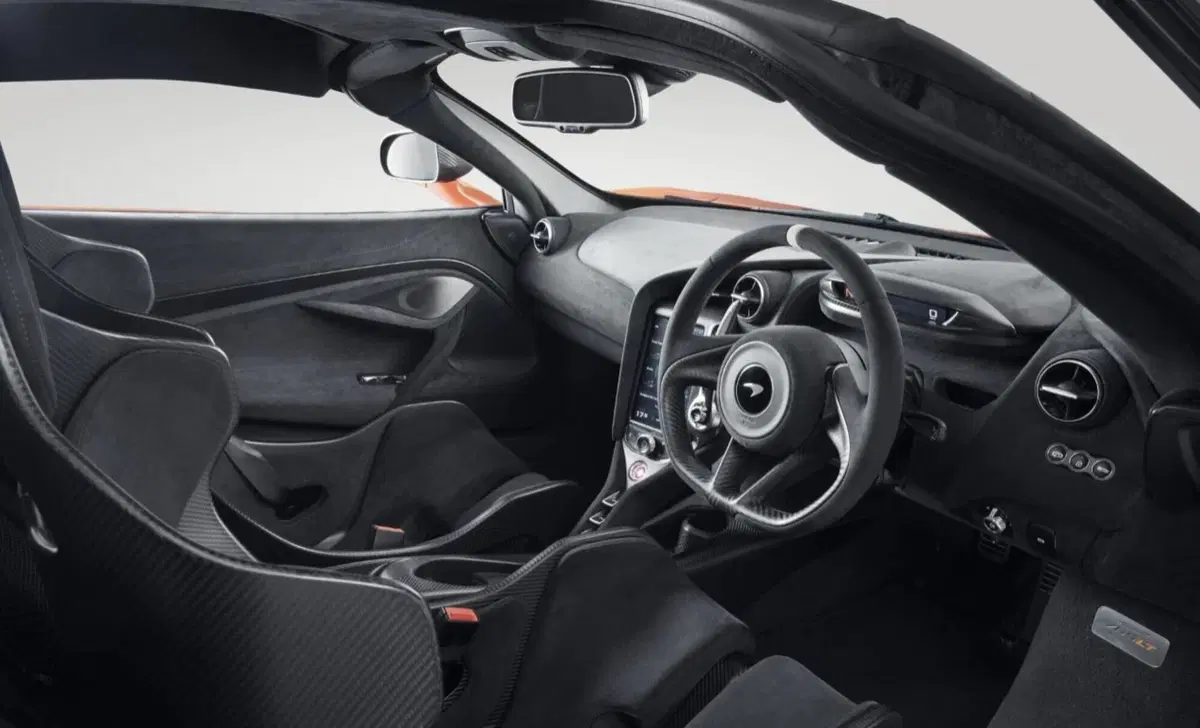 McLaren 765LT (2020-22) (13)